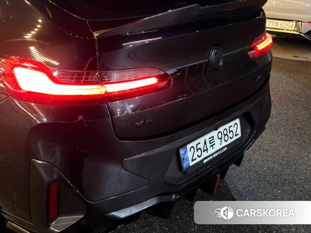 BMW X4 (G02) 2024 Черный из Кореи, фото 2