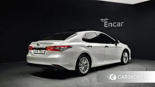 Toyota Camry (XV70) id 3672677 из Кореи 12