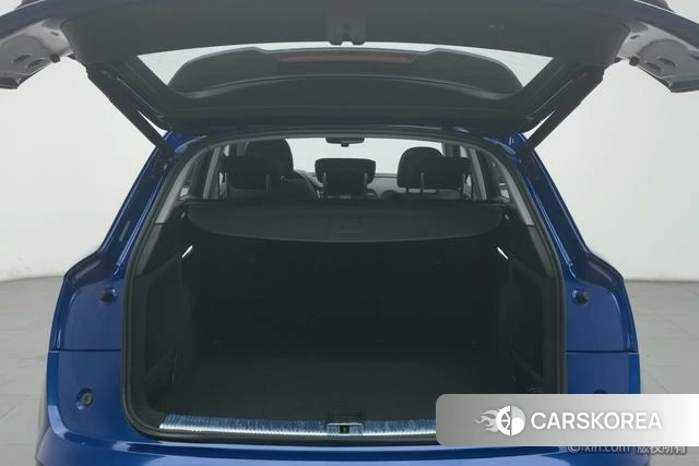 Audi Q5L id 4314085 из Китая 12