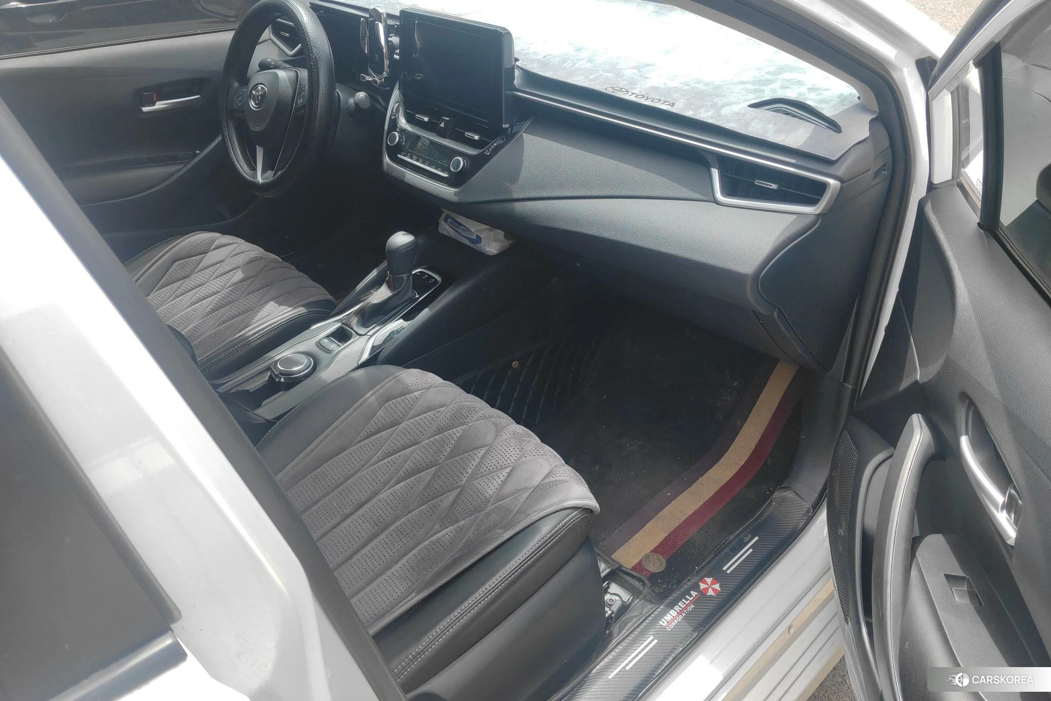 Toyota Corolla id 4453848 из Китая 9