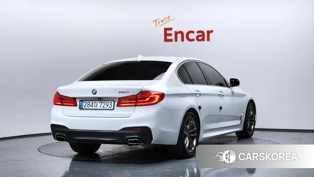 BMW 5 Series (G30) id 4338943 из Кореи 12