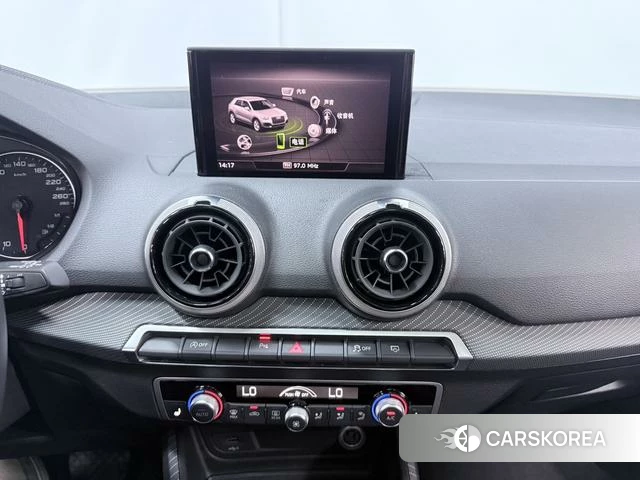 Audi Q2L id 4329039 из Китая 12