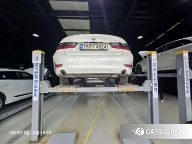 BMW 3 Series (G20) 2021 Белый из Кореи, фото 2