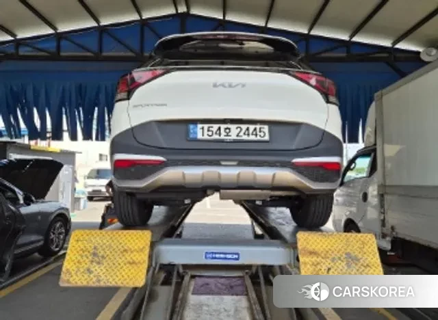 Kia Sportage 5th Generation 2022 Белый из Кореи, фото 2