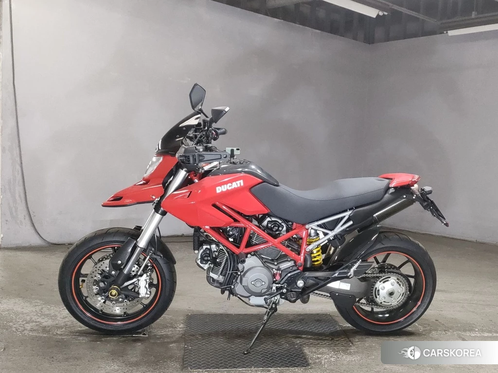 Проданный Ducati HYPERMOTARD 796 2011 из Японии, фото 2