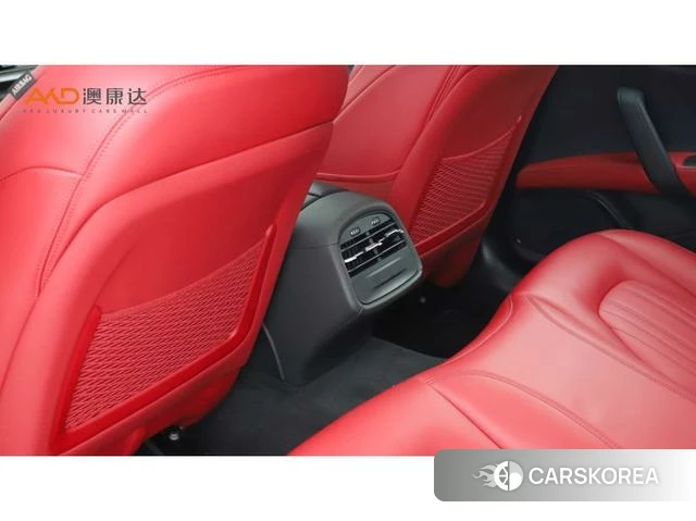 Maserati Ghibli 2023 Темно-серый из Китая, фото 2