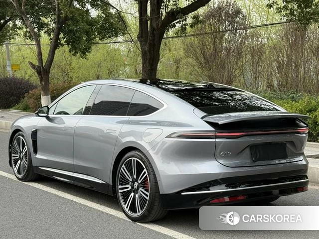 Weilai ET9 id 3908055 из Китая 12