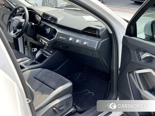 Audi Q3 2021 Белый из Китая, фото 3