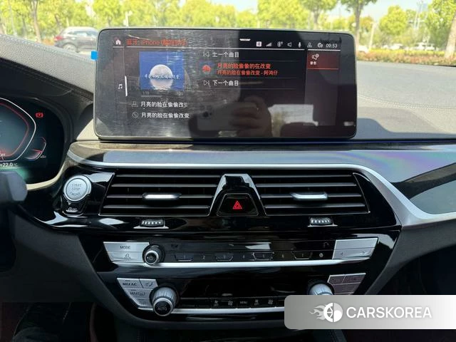 BMW 5 series 2021 Черный из Китая, фото 3