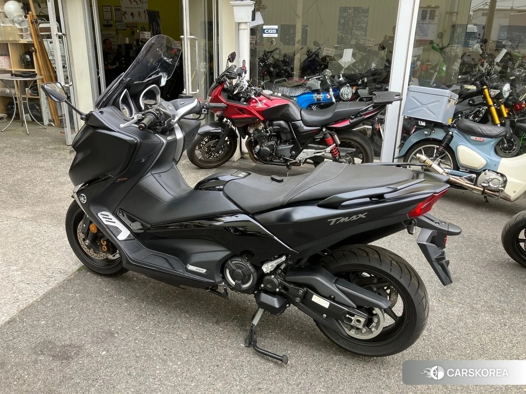 Проданный Yamaha T-MAX 530 DX 2019 из Японии
