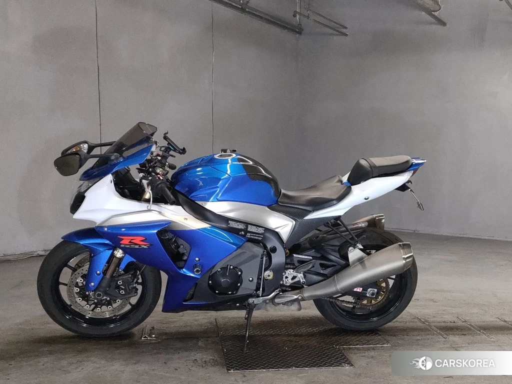 Проданный Suzuki GSX-R1000 2011 из Японии, фото 2