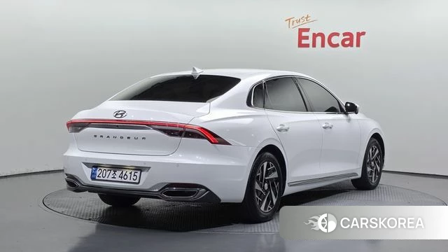 Hyundai The New Grandeur IG Hybrid id 4428780 из Кореи 12