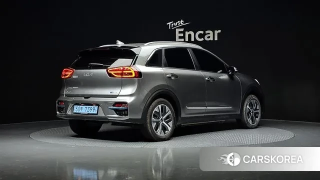 Kia Niro EV id 3759870 из Кореи 12