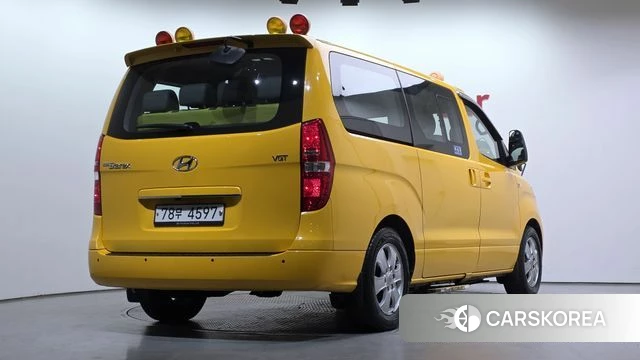 Hyundai The New Grand Starex id 3955835 из Кореи 12