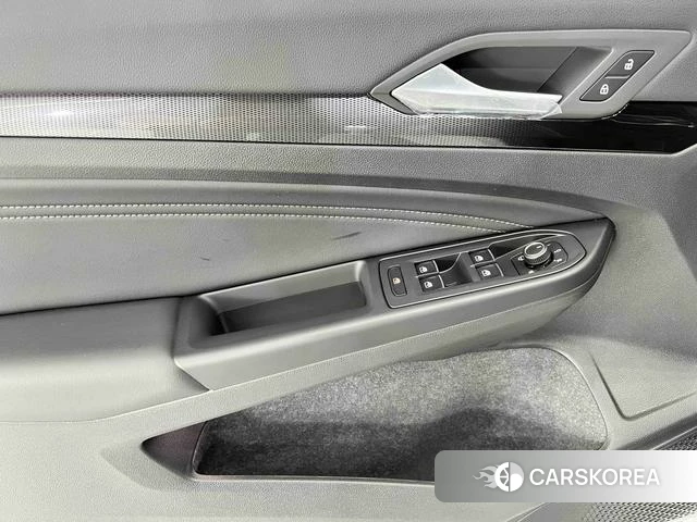 Volkswagen Golf id 4301524 из Китая 12