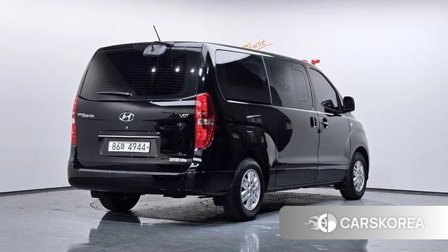 Hyundai The New Grand Starex id 3942407 из Кореи 12