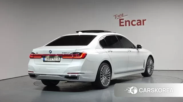 BMW 7 Series (G11) id 3044162 из Кореи 12