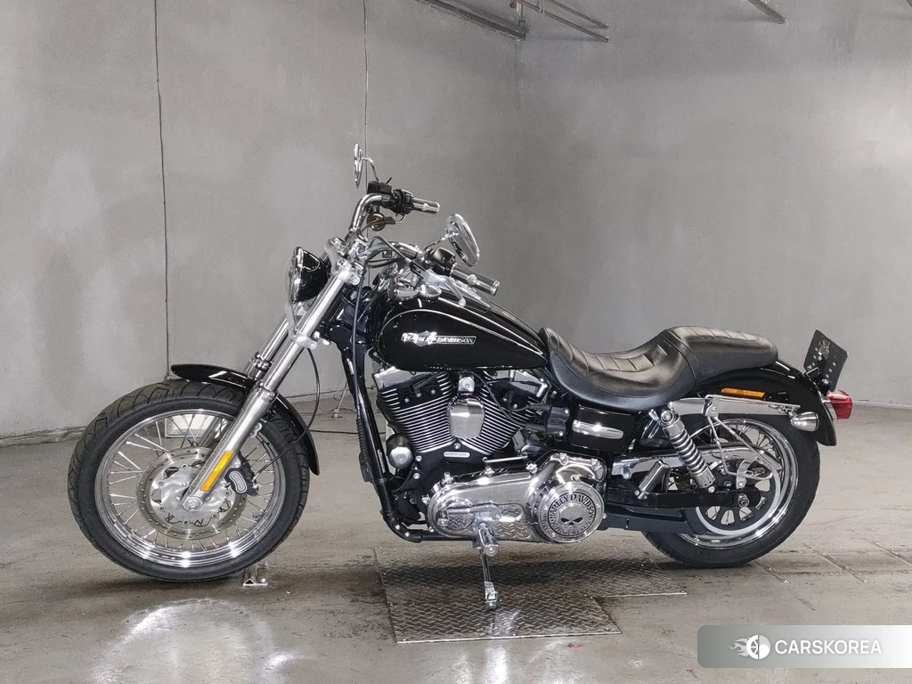 Проданный Harley-Davidson Dyna Super Glide FXDC1580 2013 из Японии, фото 2