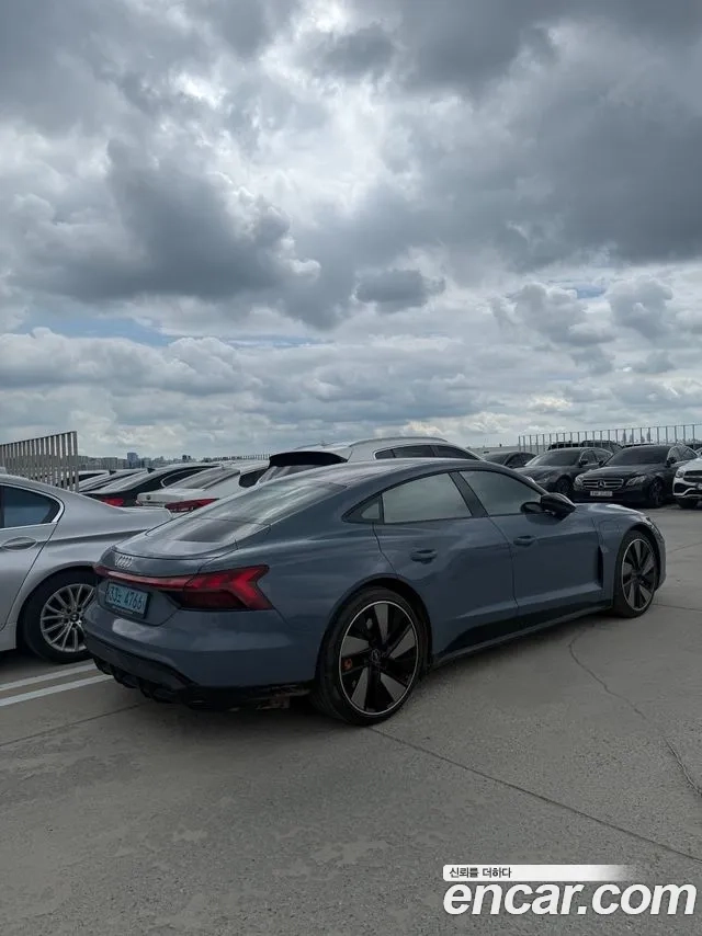 Audi e-Tron GT id 2874808 из Кореи 2