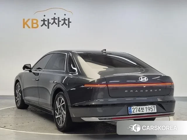 Hyundai Grandeur (GN7) id 3457726 из Кореи 10