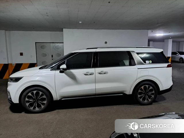 Kia Carnival 4th generation id 3805904 из Кореи 10