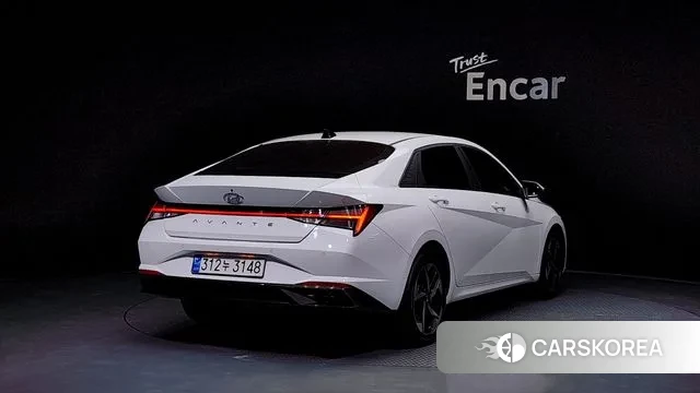 Hyundai Avante (CN7) id 3372820 из Кореи 12