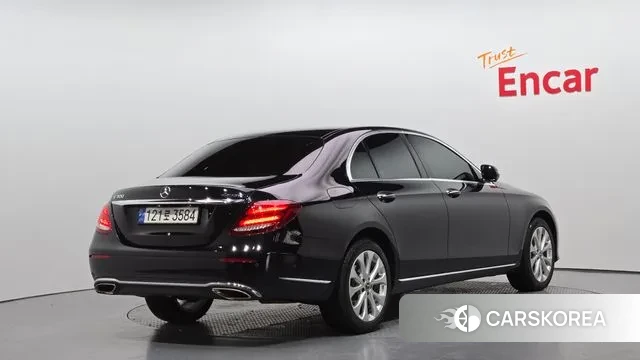 Mercedes-Benz E-Class W213 id 3417661 из Кореи 12