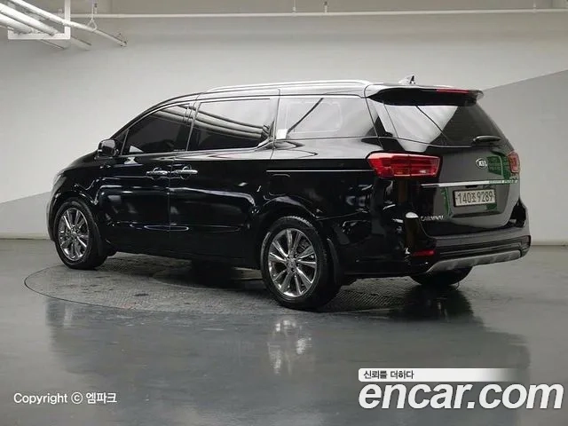 Kia The New Carnival id 2886656 из Кореи 12