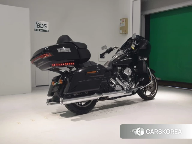Проданный Harley-Davidson Road Glide FLTRXS1690 id 4175915 из Японии, фото 2