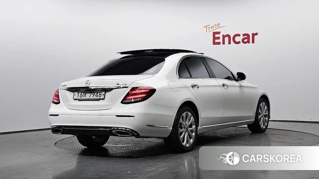 Mercedes-Benz E-Class W213 id 3813976 из Кореи 12
