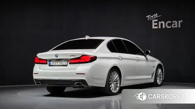 BMW 5 Series (G30) id 3322570 из Кореи 12