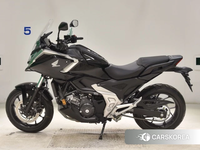 Проданный Honda NC750X DCT 2026 из Японии