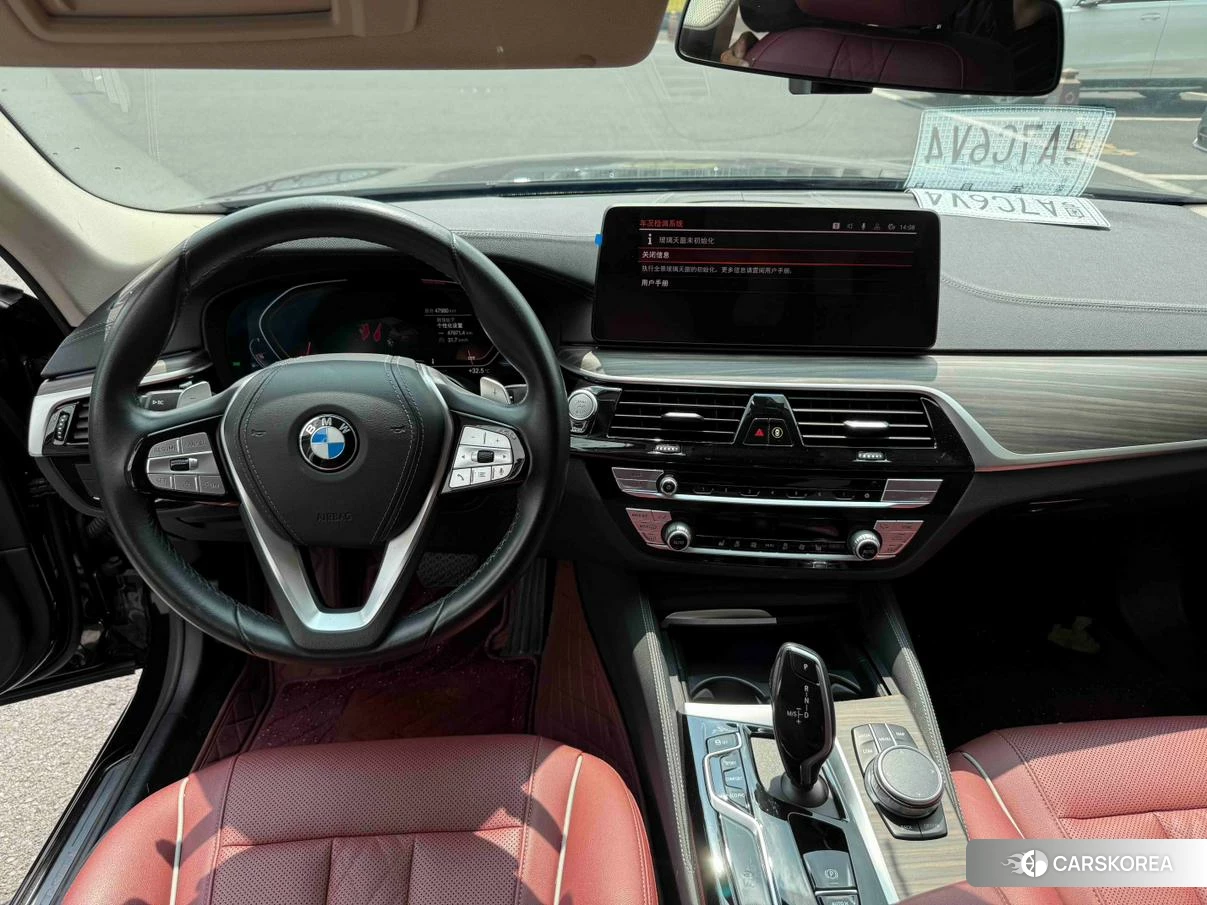 BMW 5 series 2023 Черный из Китая, фото 4
