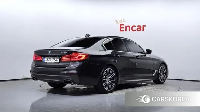 BMW 5 Series (G30) id 2961614 из Кореи 12