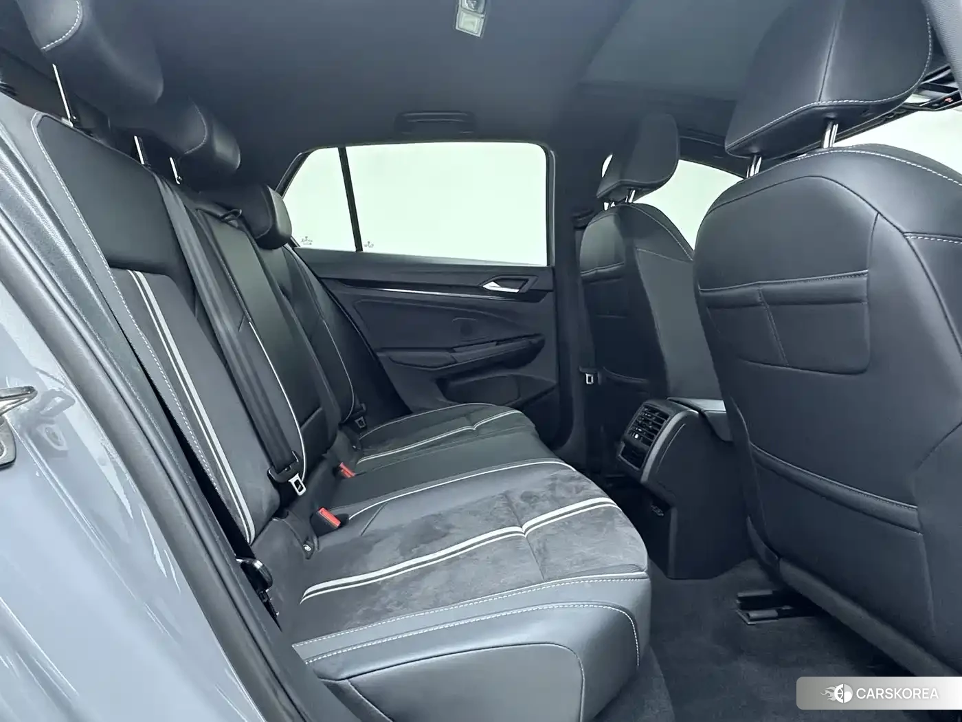 Volkswagen Golf id 4606961 из Китая 12