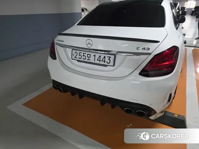 Mercedes-Benz C-Class W205 2019 Белый из Кореи, фото 3