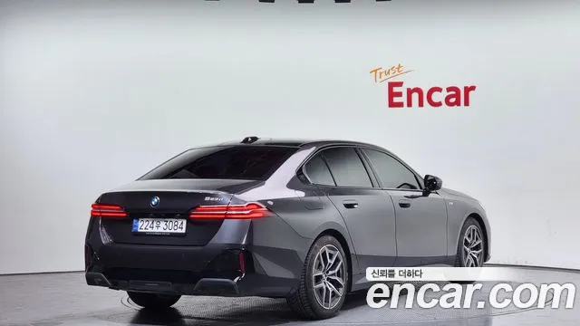 BMW 5 Series (G60) id 2527390 из Кореи 12