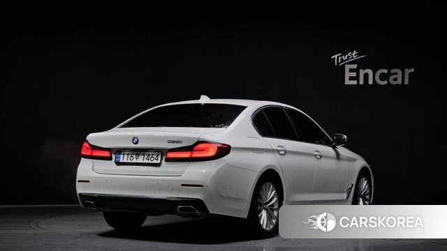 BMW 5 Series (G30) id 3910645 из Кореи 12