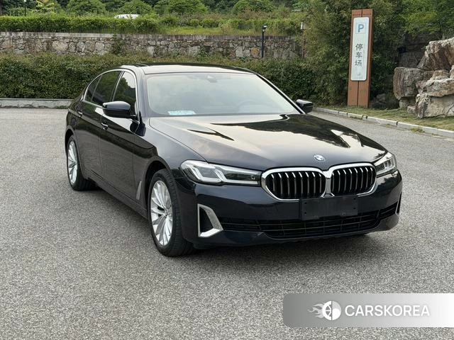 BMW 5 series 2021 Черный из Китая, фото 3