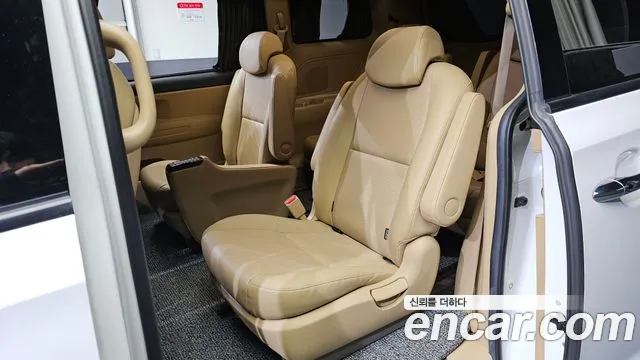 Kia The New Carnival id 2758319 из Кореи 12