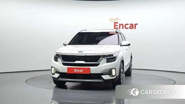 Kia Seltos id 4489732 из Кореи 12