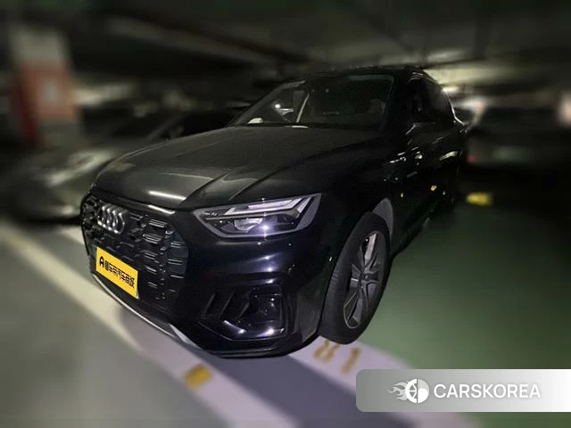 Audi Q5L 2021 Черный из Китая, фото 2