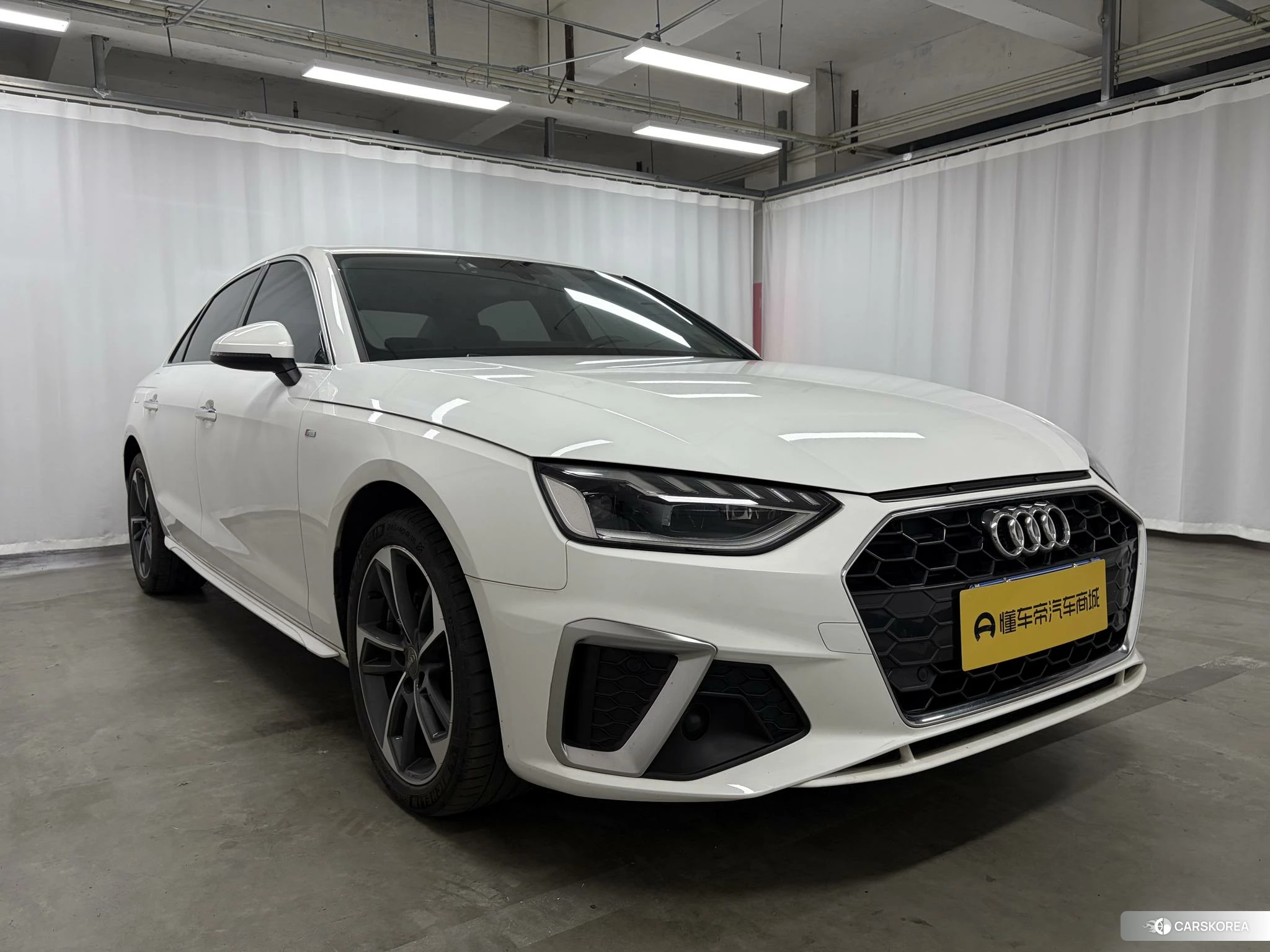 Audi A4L id 4473447 из Китая 12