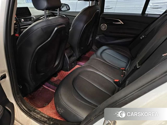 BMW 1 series 2022 Белый из Китая, фото 2