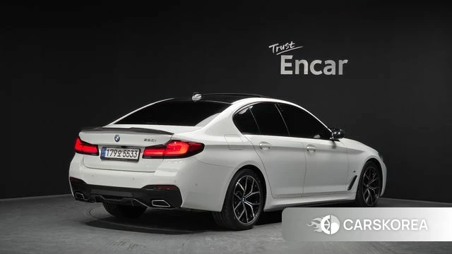 BMW 5 Series (G30) id 4619061 из Кореи 12