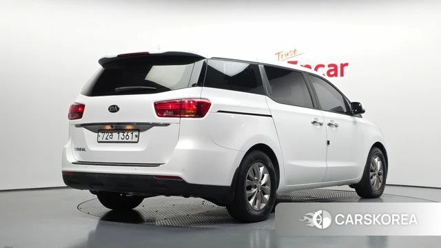 Kia The New Carnival id 4713321 из Кореи 12