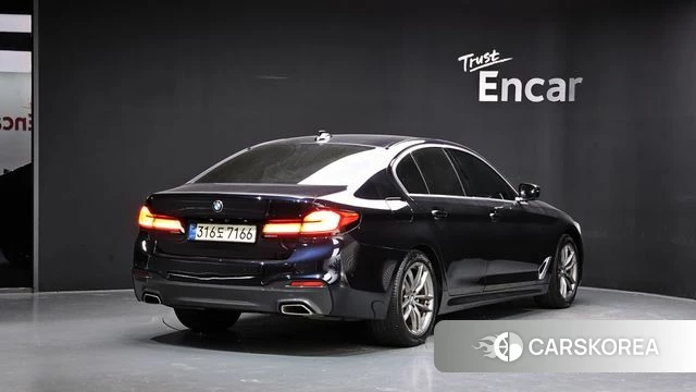 BMW 5 Series (G30) id 4930734 из Кореи 12