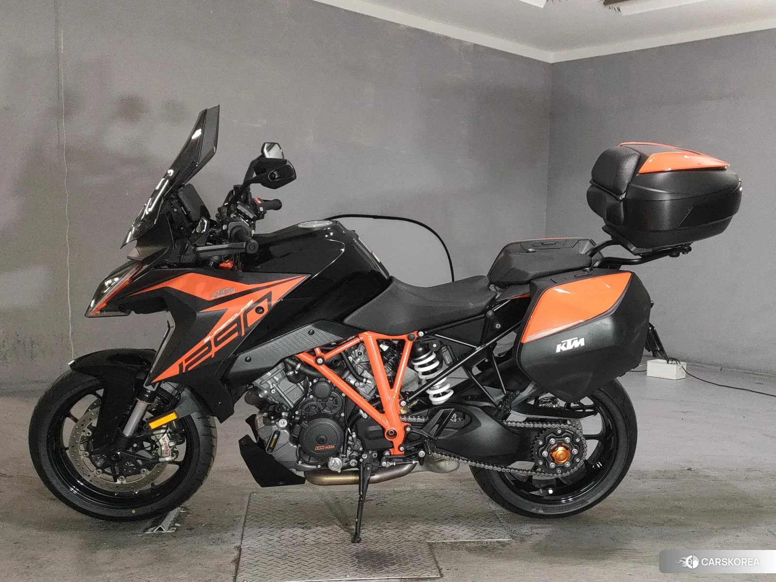Проданный KTM 1290 SUPER DUKE GT 2019 из Японии