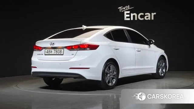 Hyundai Avante AD id 3773065 из Кореи 12