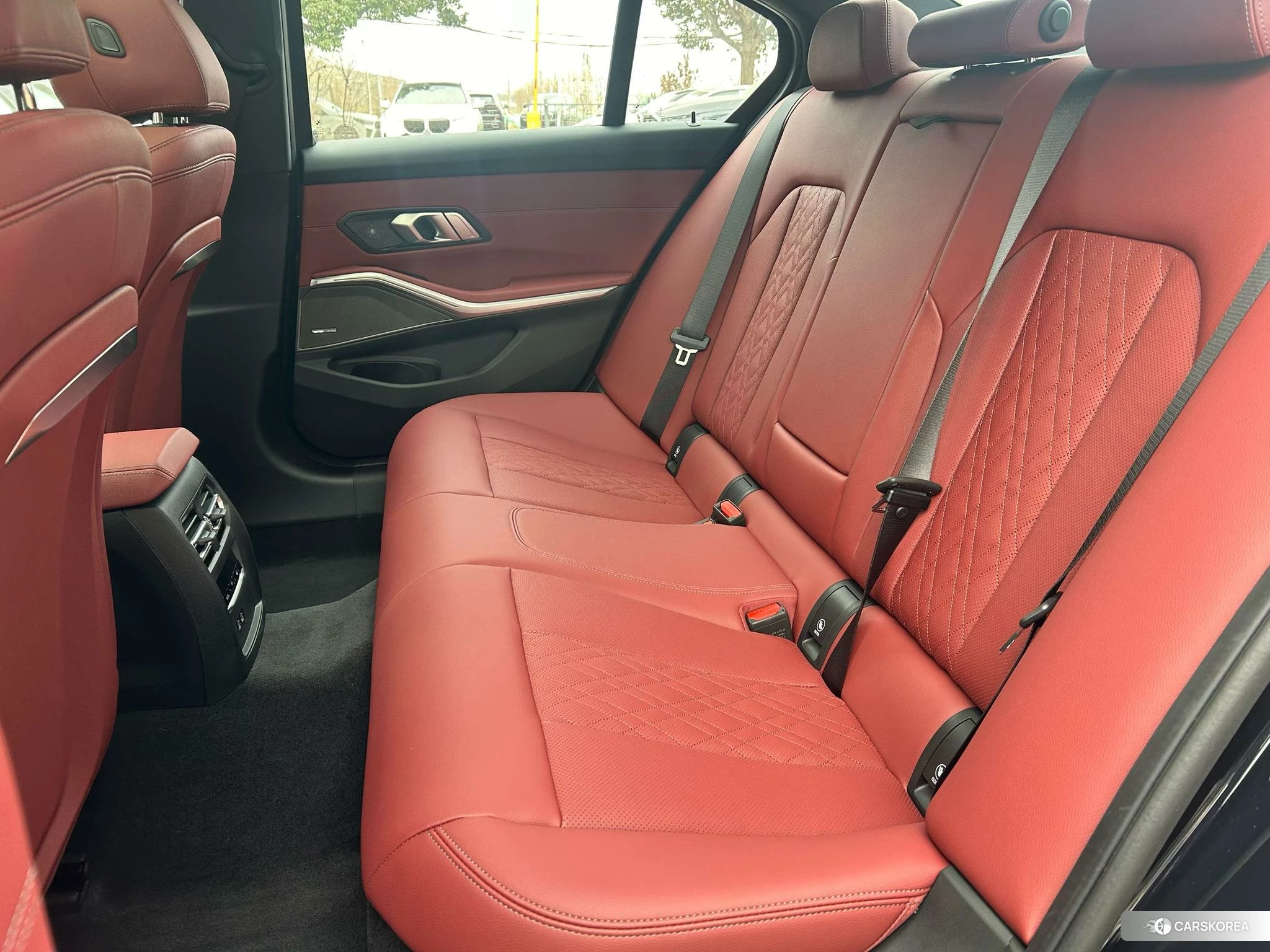 BMW 3 series 2022 Черный из Китая, фото 6